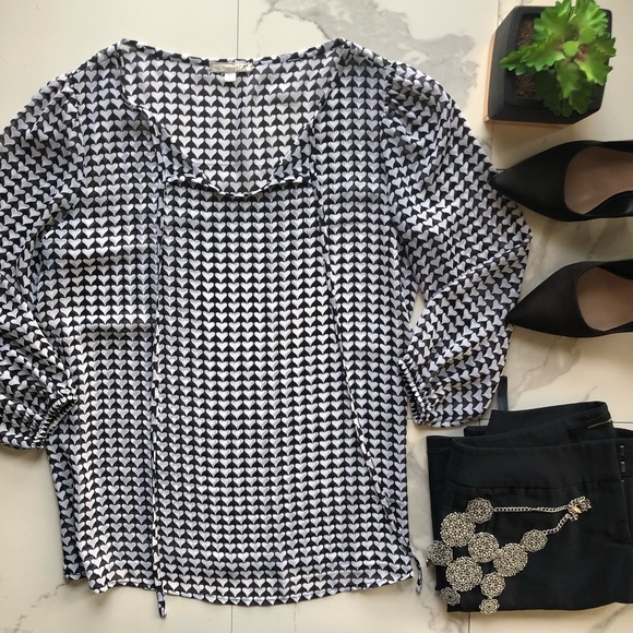 Anthropologie Tops - ✅ 5/$25 SALE Pleione Anthropologie Black Blouse